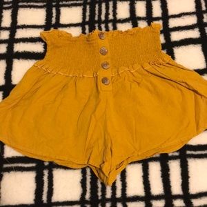 High Waisted Linen Shorts